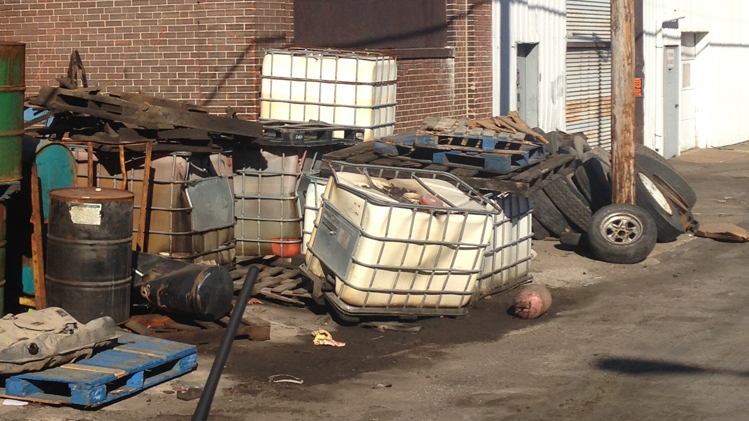 Great Rivers Demands St. Louis City Clean Up Polluting Business in Hyde Park